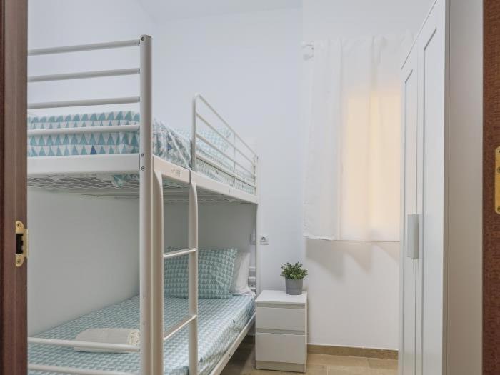 Alcala Del Rio! Bajo A Appartement *